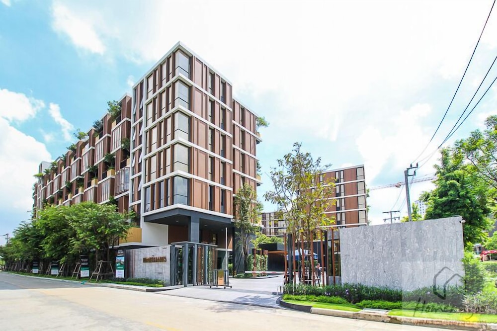 Secret Mori Hotel
