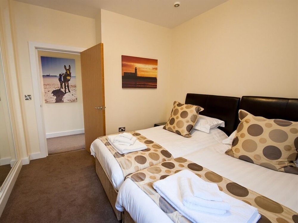 Harbourside Apartments