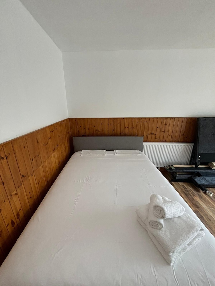 UStay London