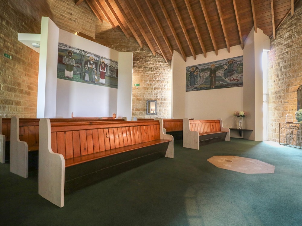 Myddelton Grange
