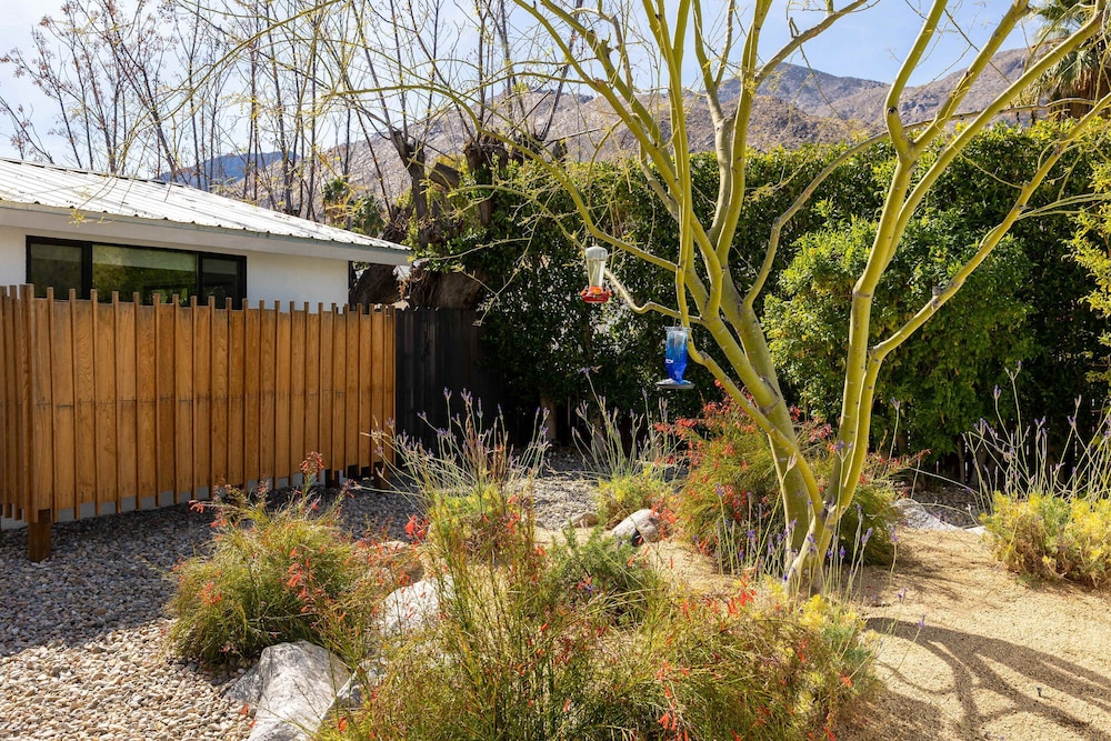 Luxury 4-bedroom Home With Pool Spa Stunning Mountain Views