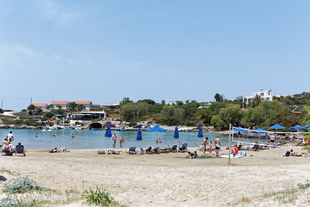 Alianthos Suites