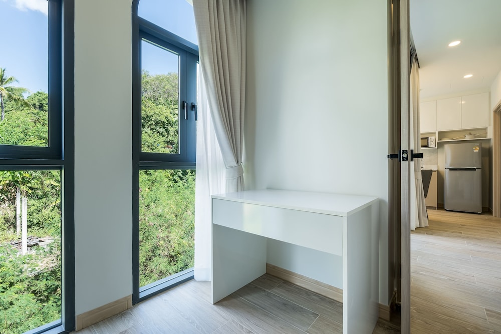 Palmetto Park Residence