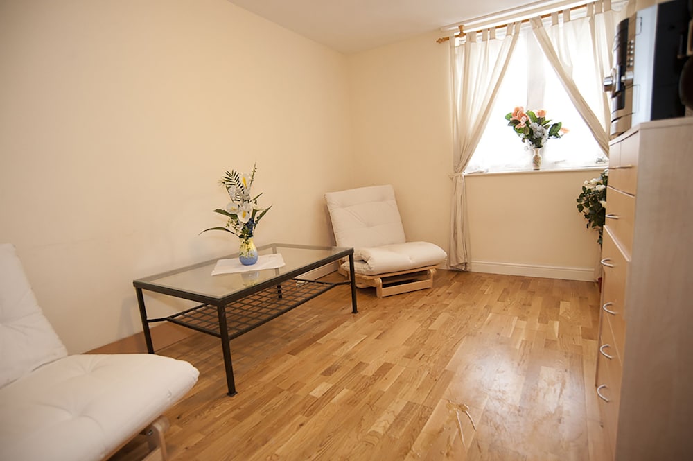 Park Hall Suites
