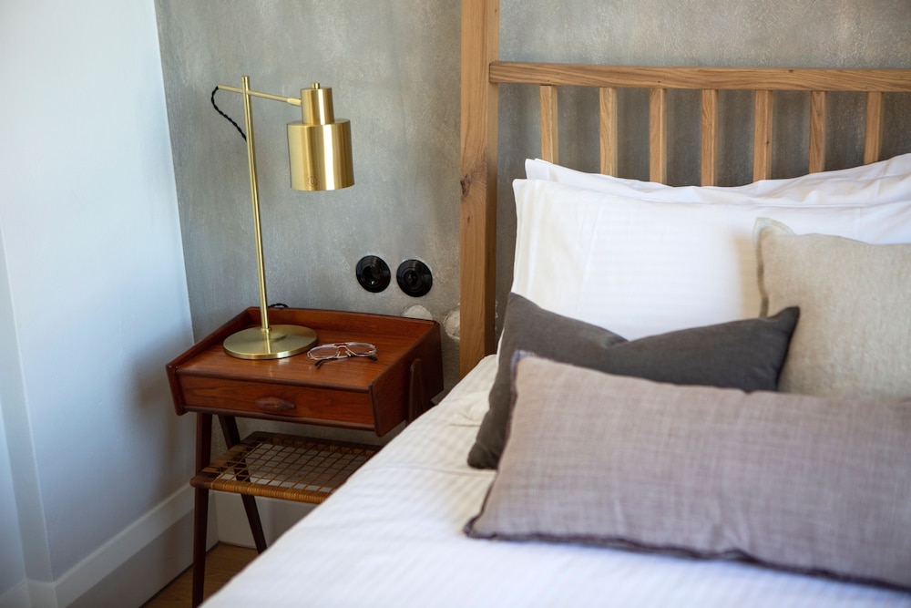 The Foundry Suites
