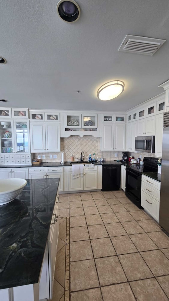 Summerchase Penthouse 1