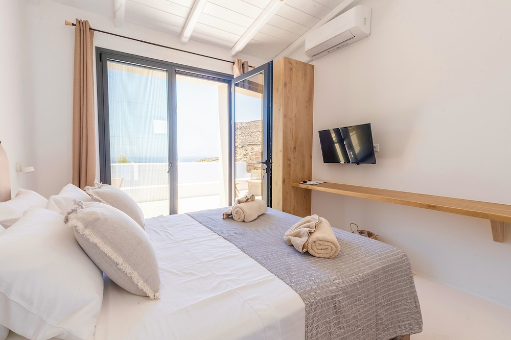 Villa Rhea Elia Beach