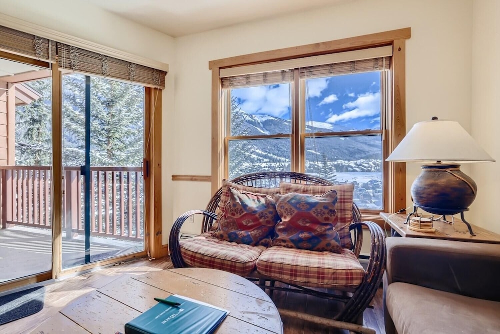 Copper Springs 209 2 Bedroom Condo by RedAwning