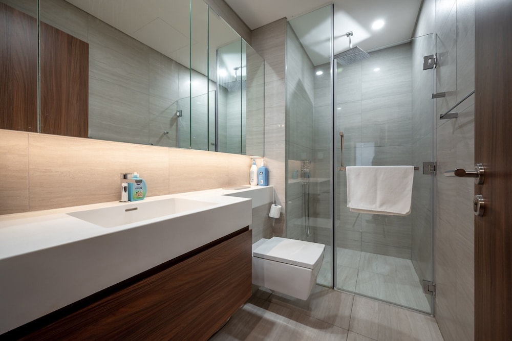 DongDong Apartment The Metropole