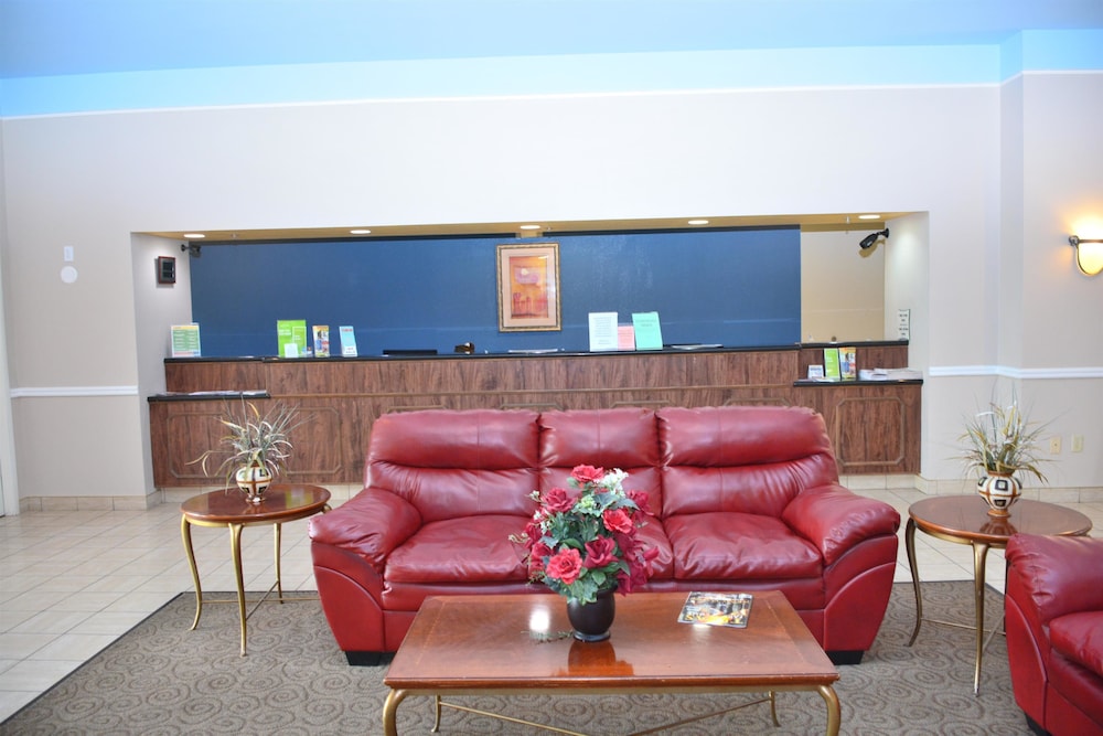 Baymont by Wyndham Brenham view 2
