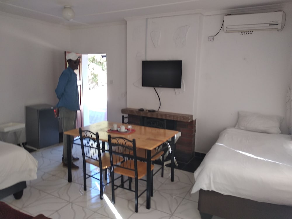 Brackendene Lodge
