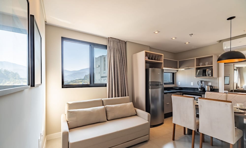 MHF III Apts Variados a 280m da Praia em Itapema