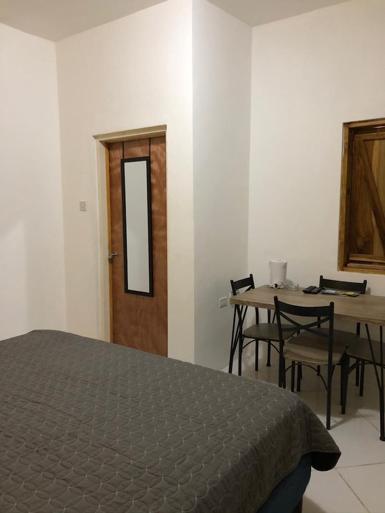 Manchioneal - Private Studio Fully Equipped view 4