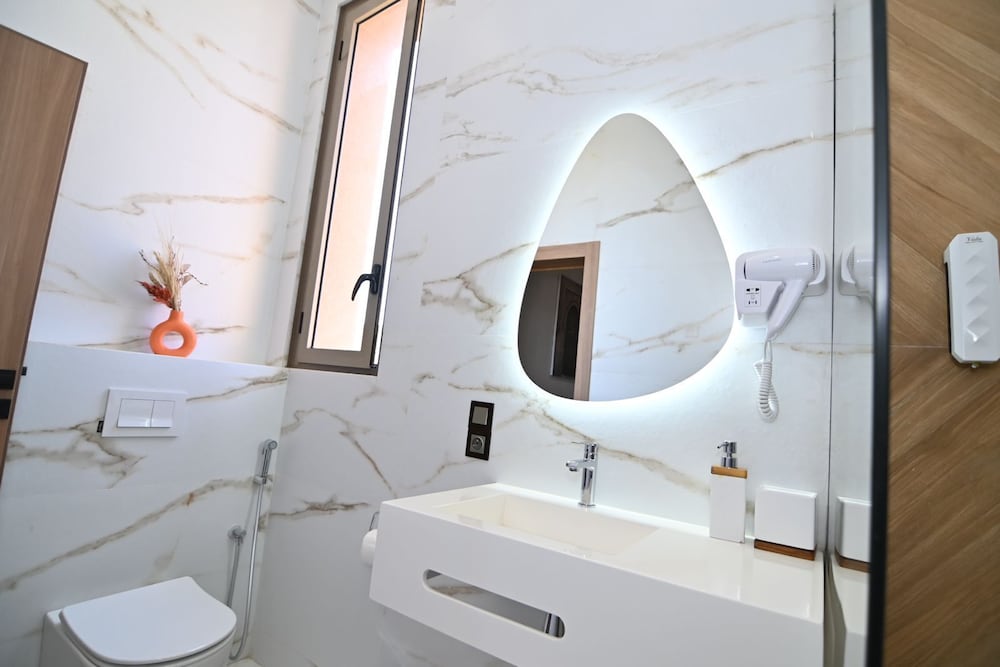 La villa luxury suites