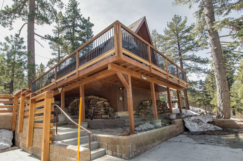 Castle Rock Cabin #2
