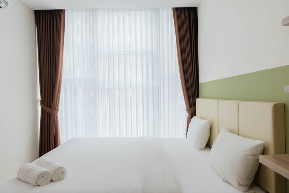 Modern Look 1BR at Brooklyn Alam Sutera Apartment view 3