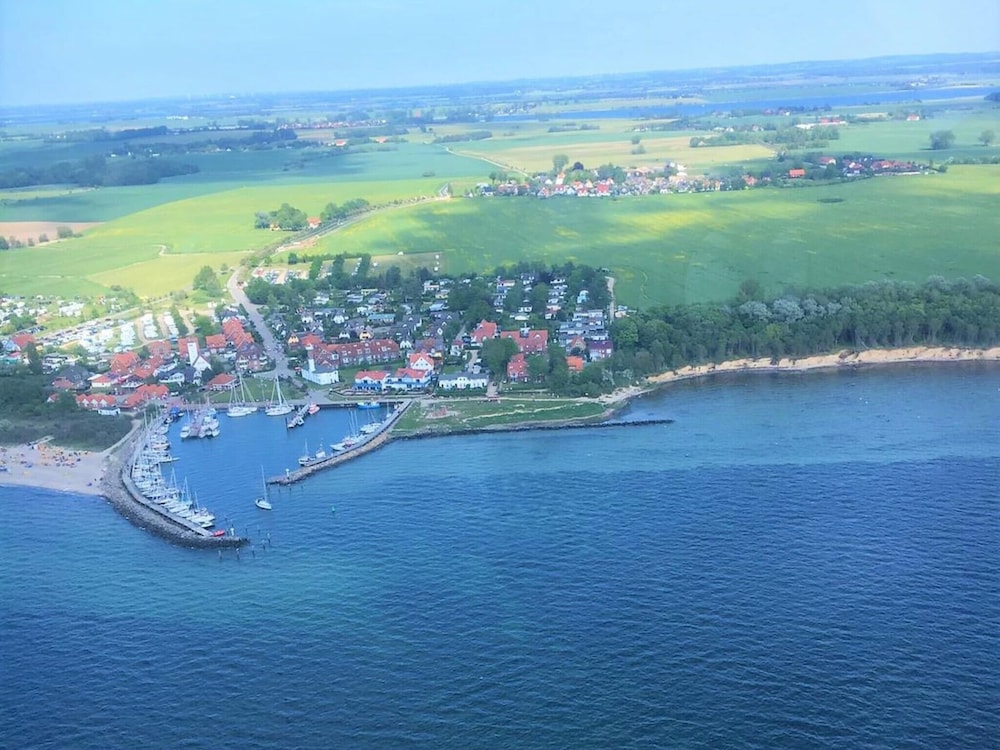 Holiday Home on the Island of Poel, 3 Bedrooms, 2 Bathrooms, Sauna