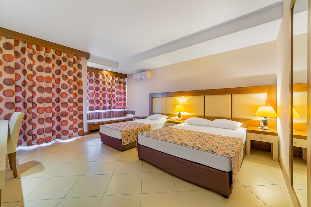 Justiniano Club Alanya – All Inclusive