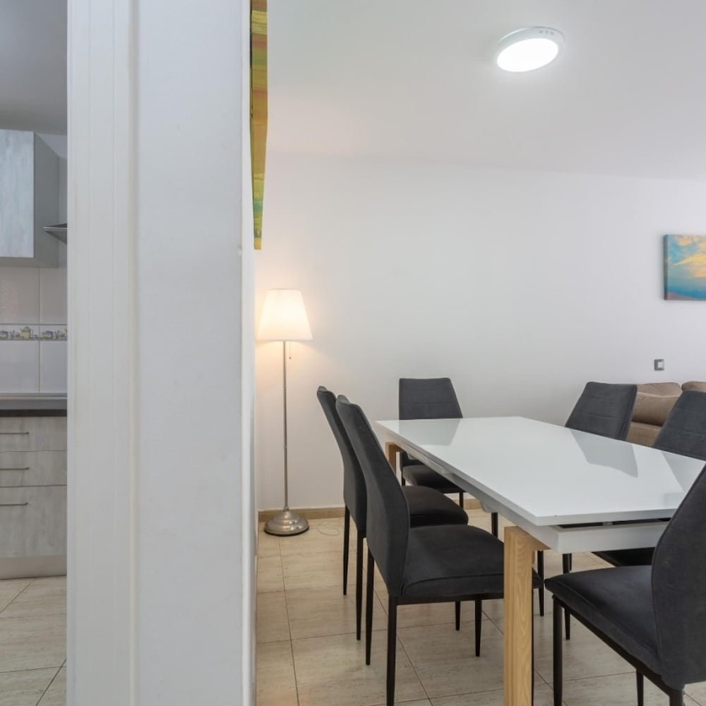 Reef Aqua Vista 3 Bedroom Apartment