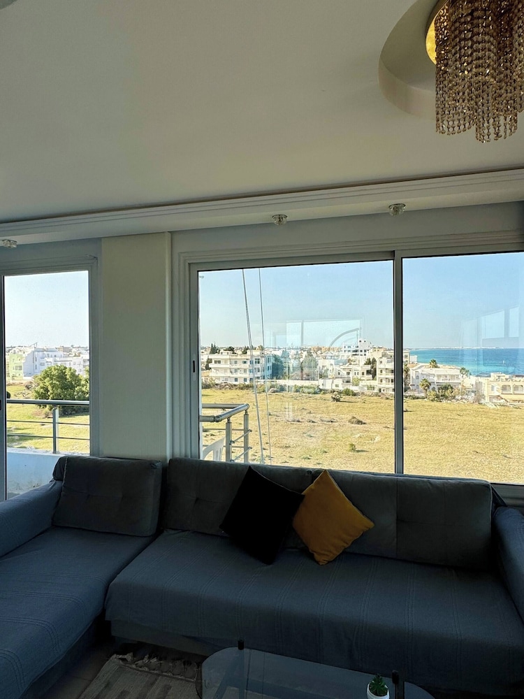 Cozy Apartment With Breathtaking View