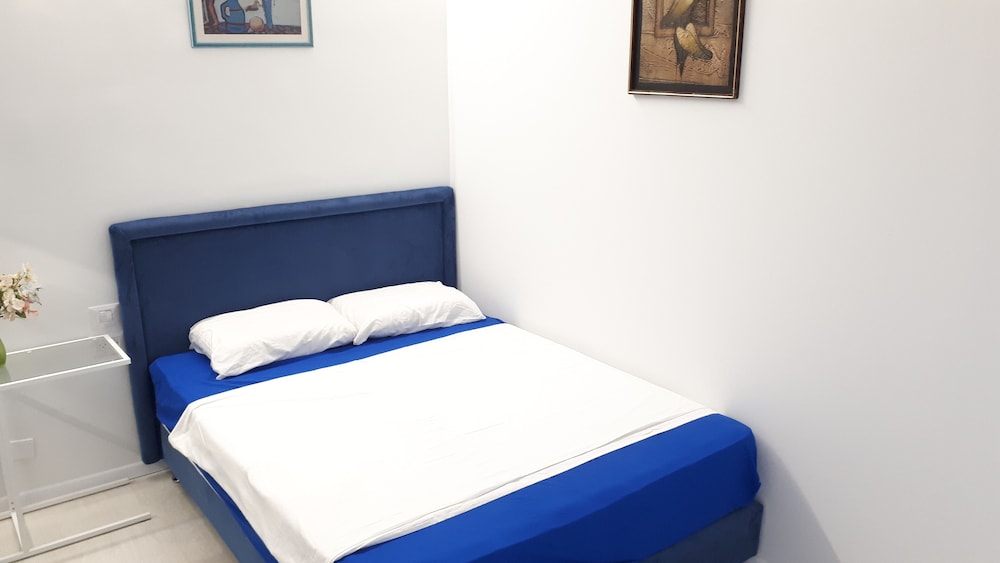 Apartment - Tel Aviv