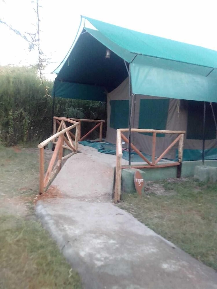 Mara Duma Bush Camp