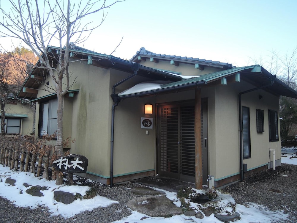Mizuwake Minshuku Mura
