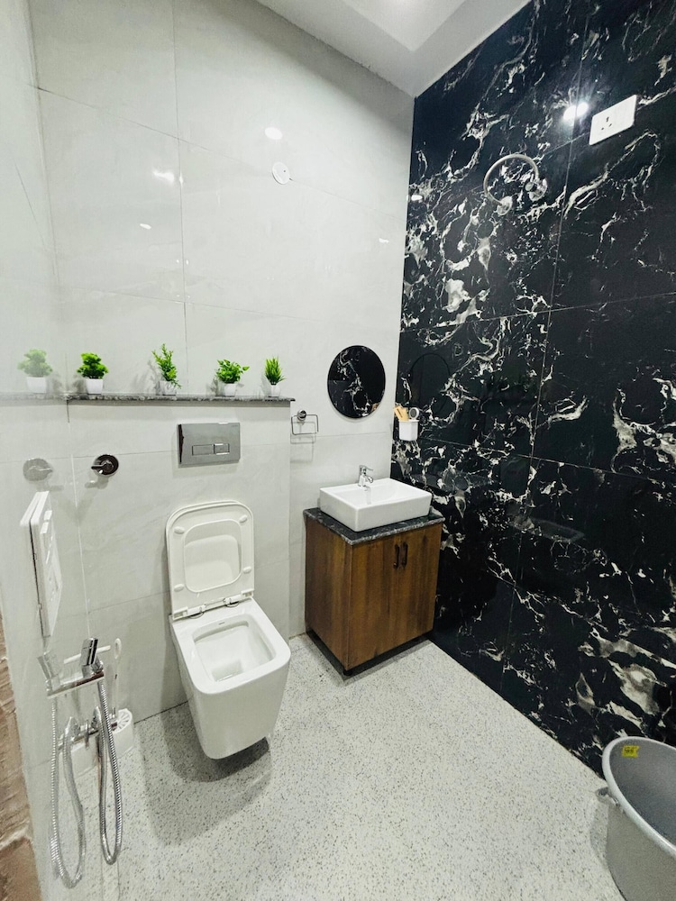 Stay Royal BNB - Luxury Villa