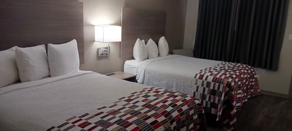 Red Roof Inn Canton, TX view 5