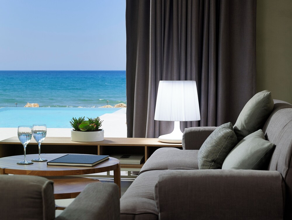 Youphoria Villas