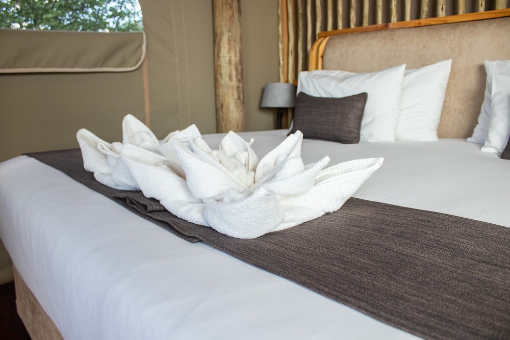 Xhabe Safari Lodge - Chobe
