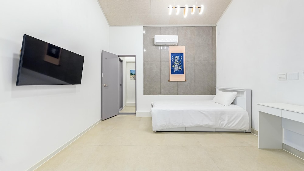 Incheon Vacations - Ganghwado Mare Seawater Poolvilla - Property Image 15