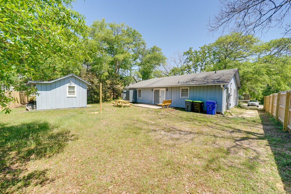 Oak Island Home w/ Spacious Backyard & Porch view 2