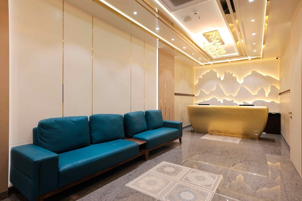Muhurat Hotel and Resort - Raipur view 3