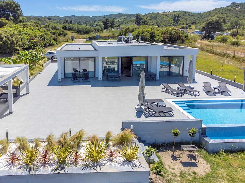 Continent Villas - Villa VIP
