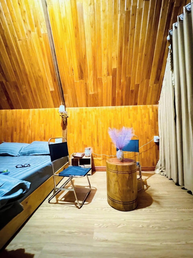 Homestay Wooden House Măng Đen