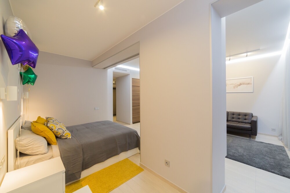 New Azbuka apartment in Gostiny Dvor view 5