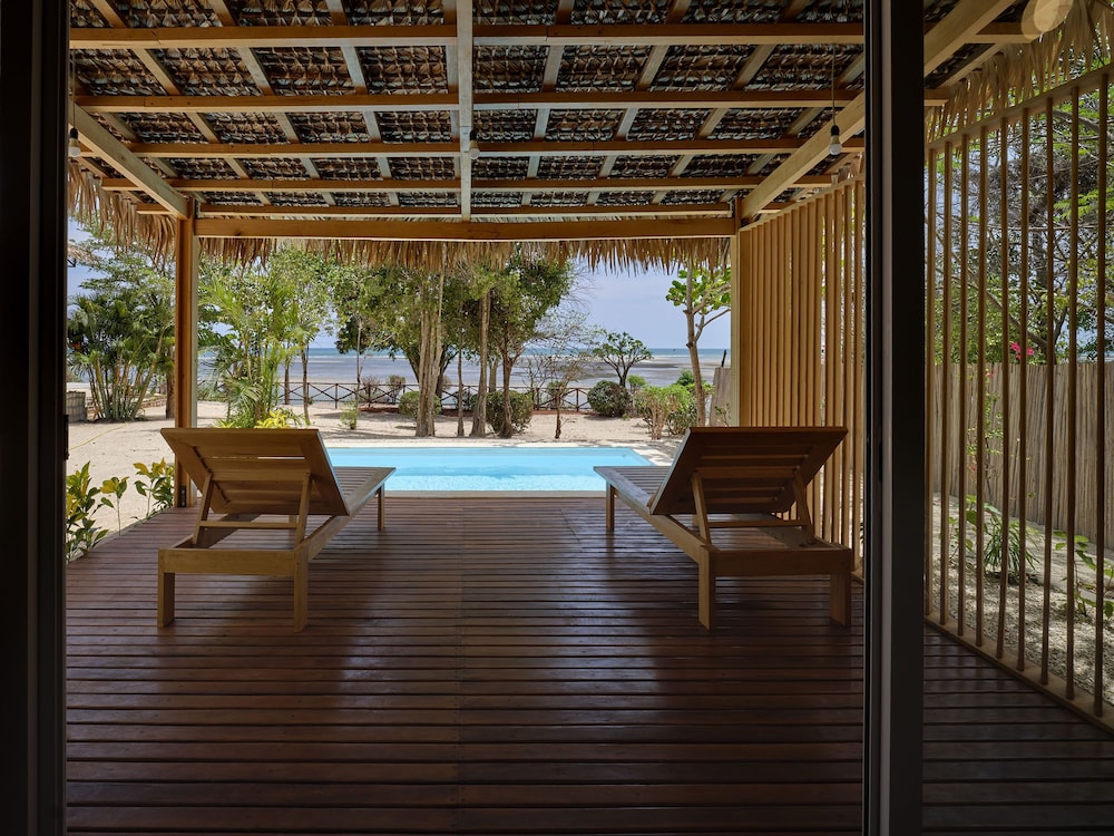 Antsanitia Resort