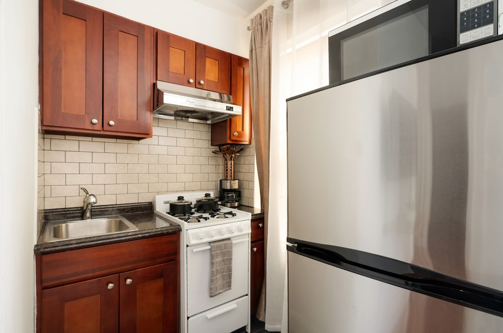69 LES Apartments