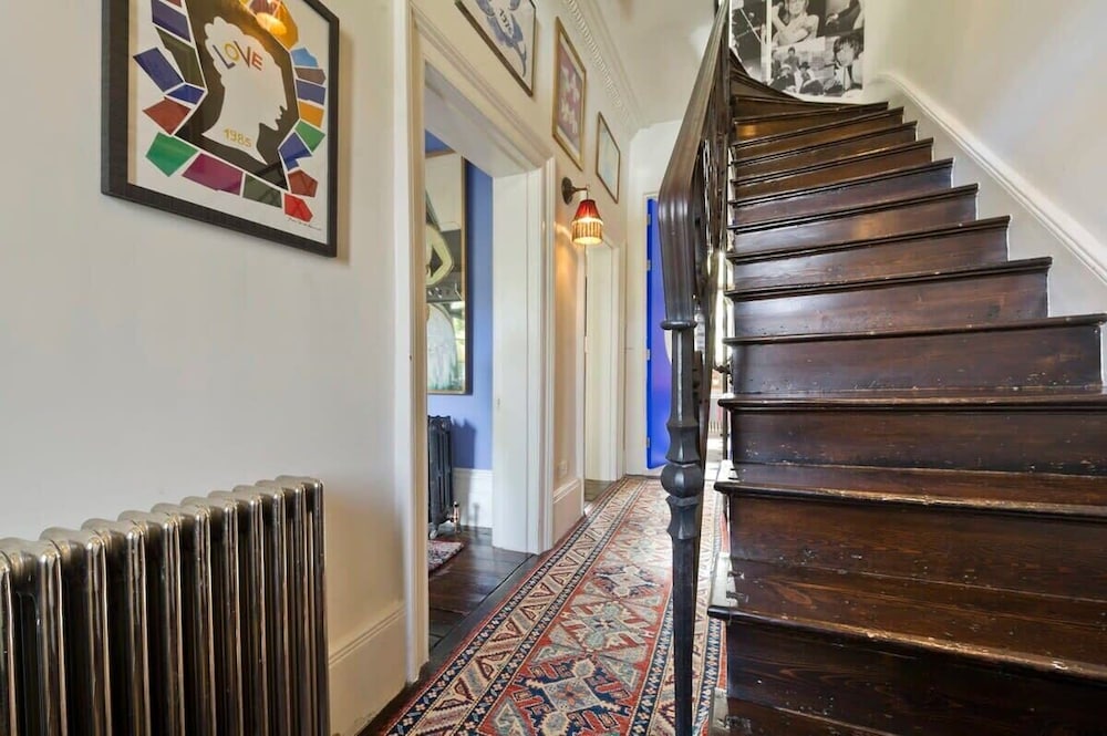 Stylish 5 Bed House in St. John's Wood/maida Vale