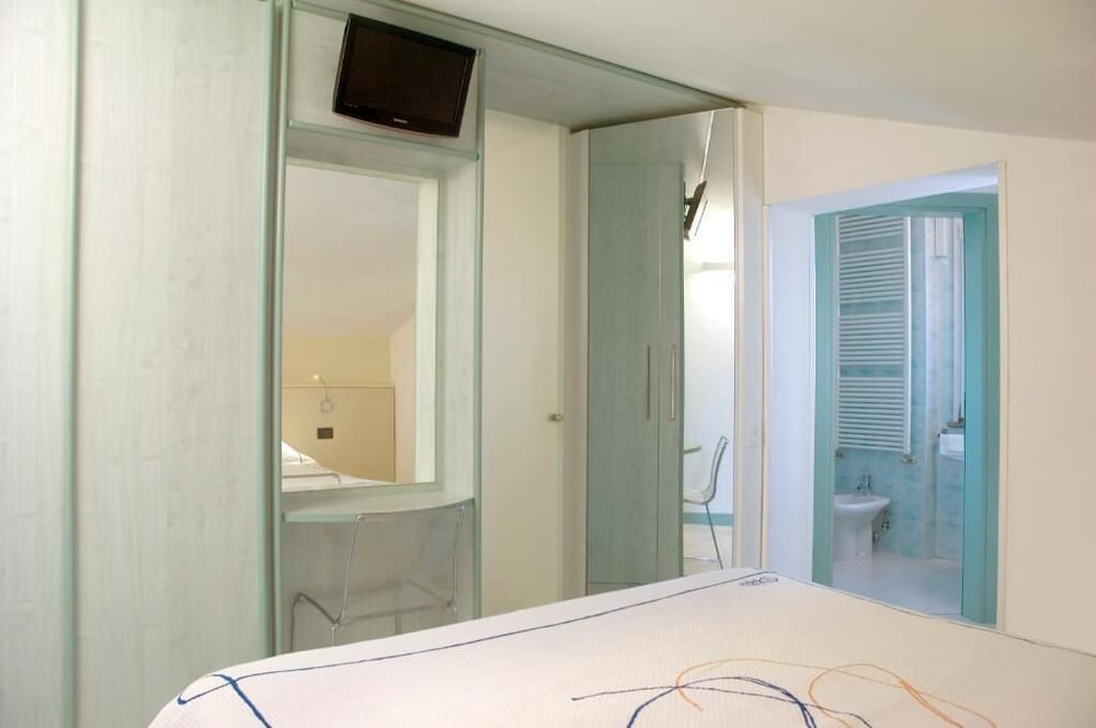 Hotel Eros Residence