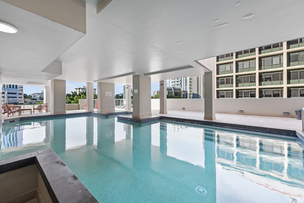 Prime City Residence With Pool, Gym and Parking