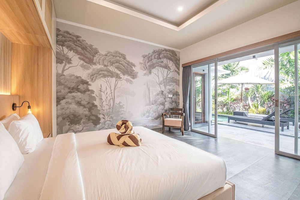 Elegant 3BR Oasis in the Heart of Seminyak