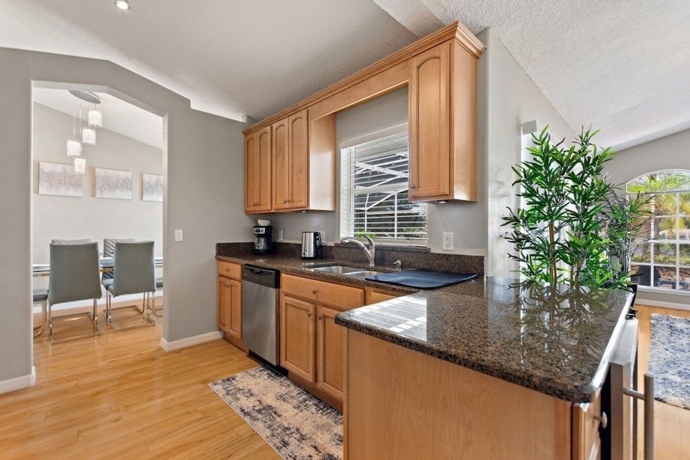 Waterview 3 Bed In Sunridge Woods 3 Bedroom Villa