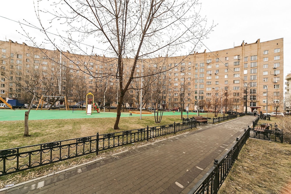 Neopalimovsky pereulok