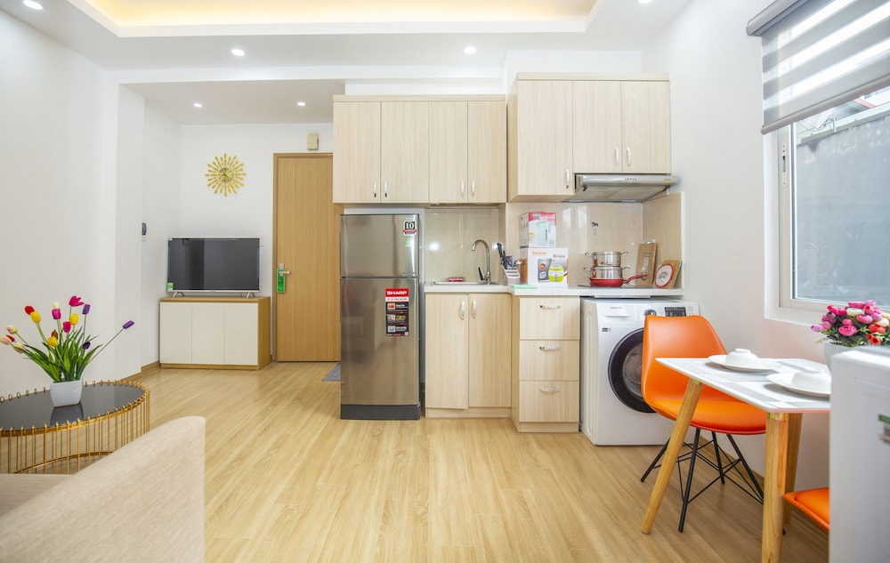 Sumitomo 11 APT - Alley 39 Linh lang