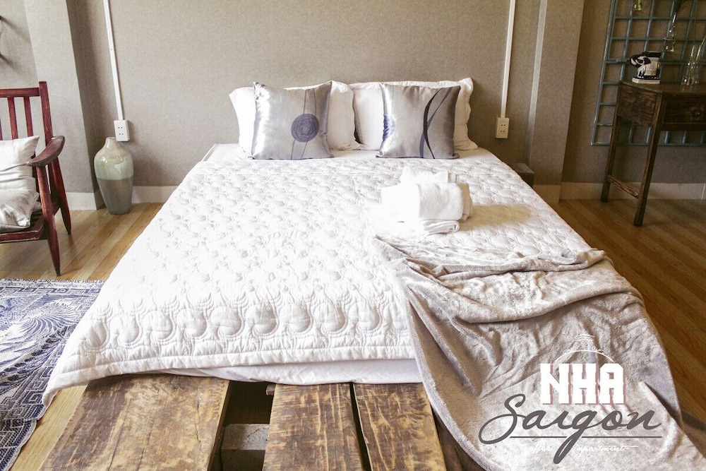 Nha Saigon