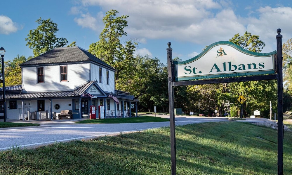 Inns at St. Albans