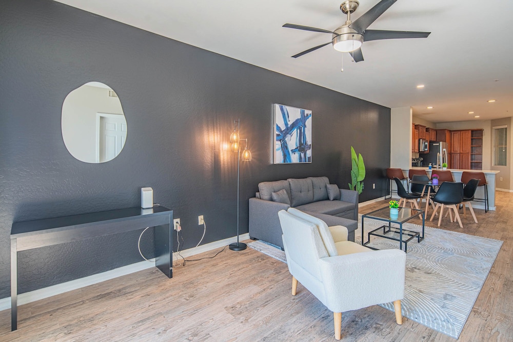 ROVE LIVING/KL - The Fredrick Tempe