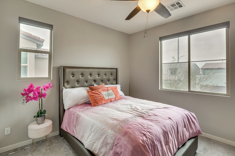 11 Mi to the Strip: Quiet Home in North Las Vegas